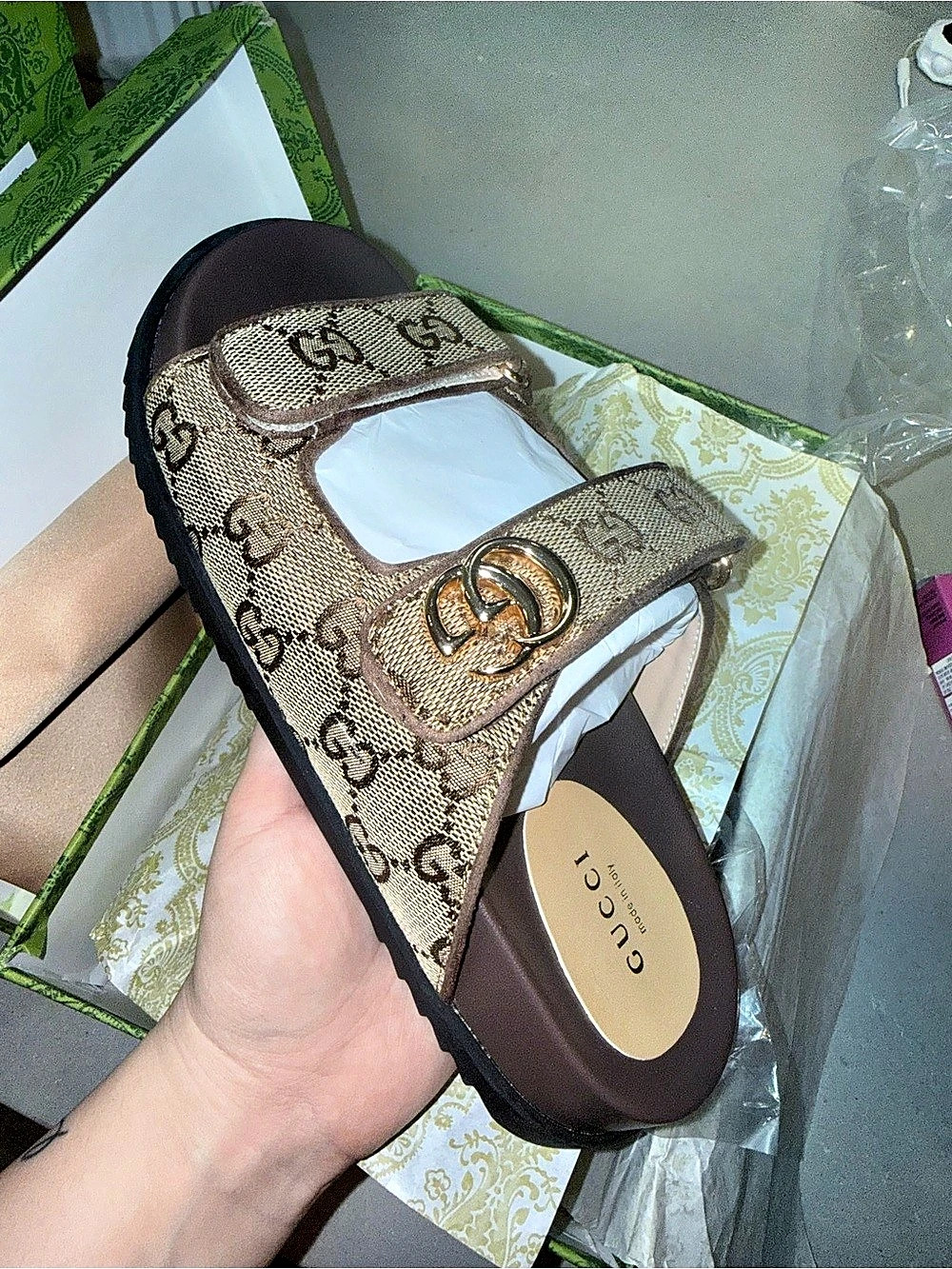 Gucci Women's sandal with Double G GG Canvas Slides Brown & Beige
